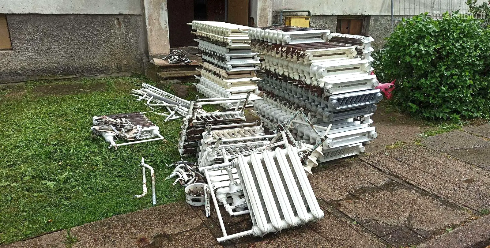 Radiatoriai po renovacijos